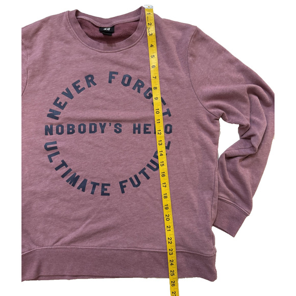H&M Sweatshirt Women Medium Purple Crewneck Graphic Slogan Never Forget Oversize - Picture 6 of 6